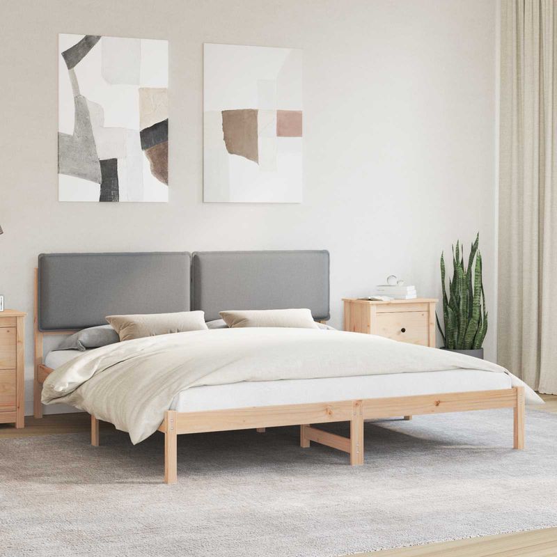 Casa si Gradina - Mobilier - Paturi si accesorii - Paturi - Cadru de pat cu tablie tapitata Gri deschis 200 x 200 cm - Infinity.ro