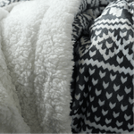 Casa si Gradina - Textile si covoare - Pături și cuverturi - Pături - Patura cu doua fete imitatie miel, motiv iarna, 150x200, MALENA - Infinity.ro