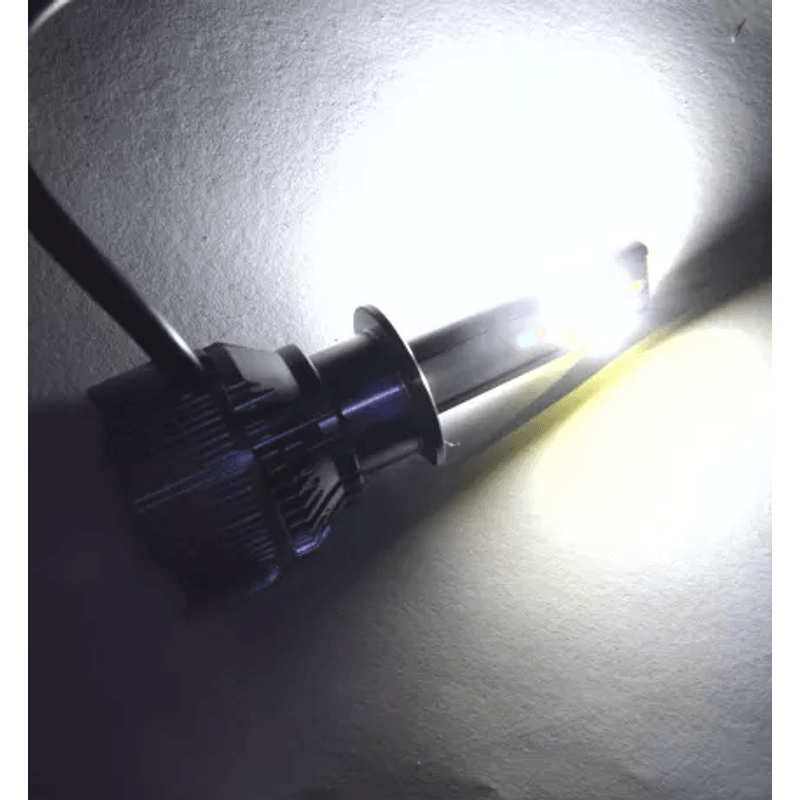 Auto si Moto - Electrice auto - Iluminare si semnalizare - Becuri auto - Set 2 becuri auto S79 H7 60W 8000 lumeni canbus - Infinity.ro