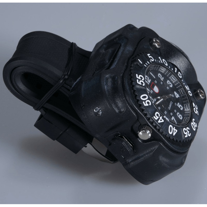 Casa si Gradina - Corpuri si surse de iluminat - Iluminat exterior - Lanterne - Ceas electronic de mana cu Lanterna  2211 - Infinity.ro