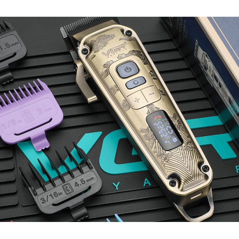 Ingrijire personala si Cosmetice - Aparate & accesorii ingrijire personala - Aparate de ras si tuns - Aparate de tuns - Aparat de tuns cu carcasa metalica premium VGR V 005 Afisaj LED - Infinity.ro