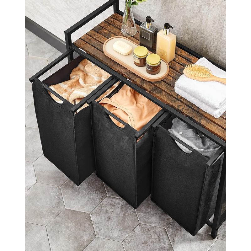 Market - Spalare si intretinere rufe - Uscatoare de rufe si accesorii - Cos de rufe, 3 compartimente, saci de rufe detasabili, raft, cadru metalic, 3x38L, 93x33x72 cm, maro rustic si negru - Infinity.ro