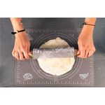 Casa si Gradina - Bucatarie si vesela - Ustensile bucatarie - Forme prajituri - Plansa din silicon alimentar de framantat aluat, rezistenta la temperaturi ridicate, 65x45cm, gri - Infinity.ro