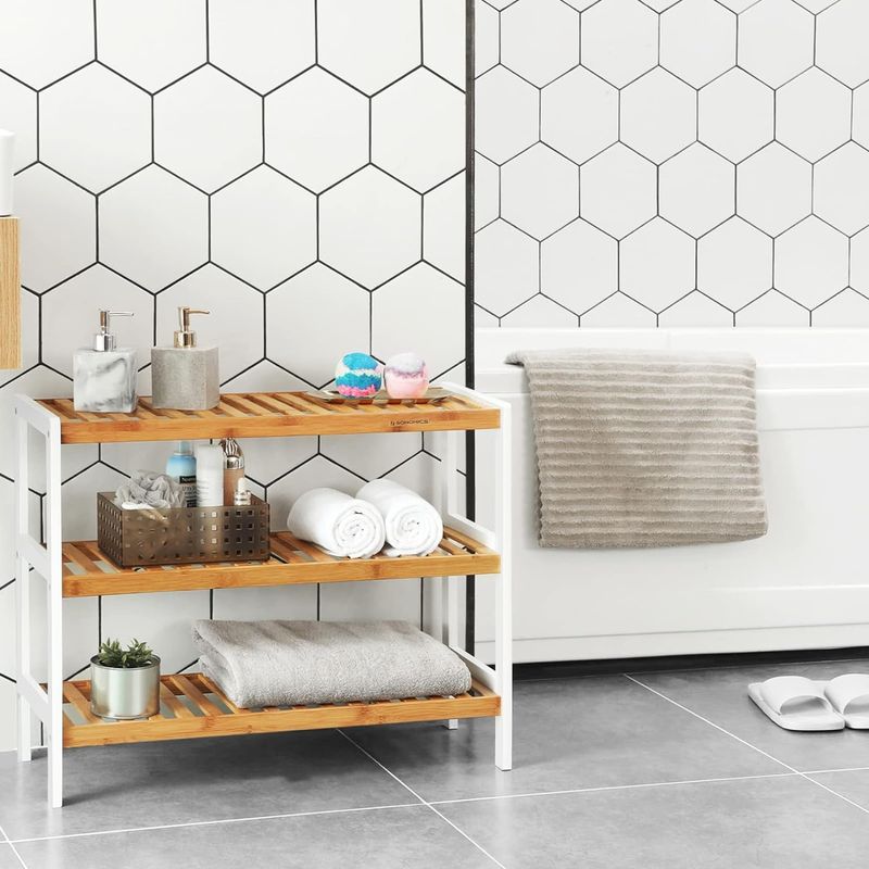 Casa si Gradina - Mobilier - Mobilier baie - Corpuri baie - Raft de depozitare din bambus, cu 3 niveluri, 26x70x55cm, alb si maro - Infinity.ro