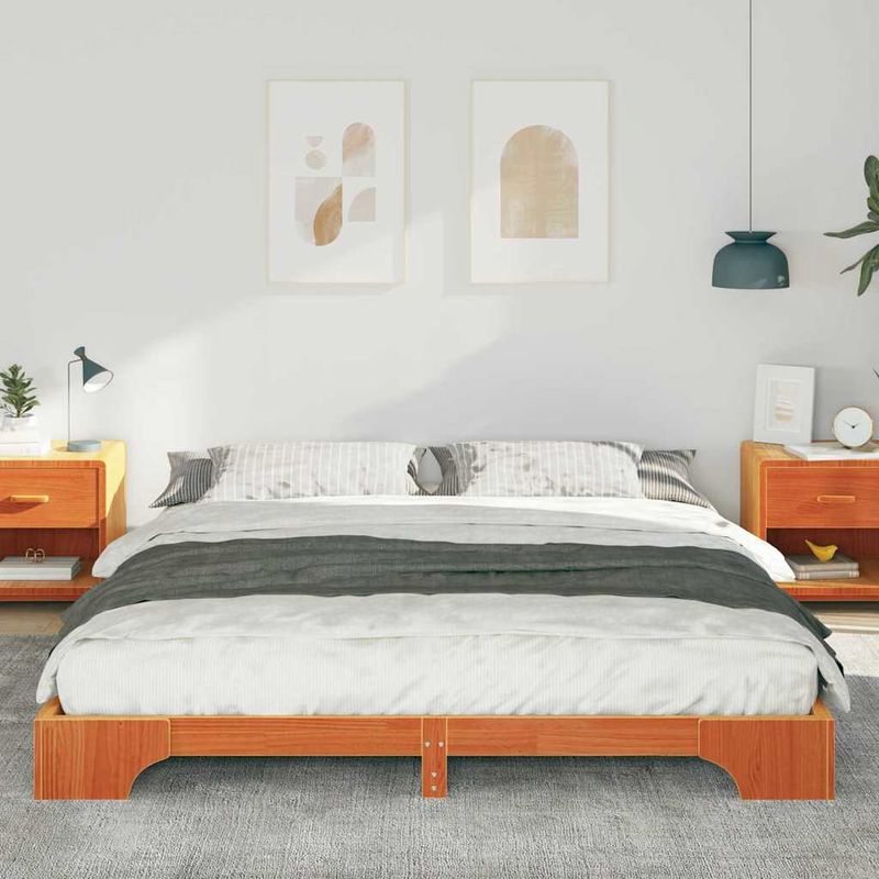 Casa si Gradina - Mobilier - Paturi si accesorii - Paturi - Cadru de pat Maro 200 x 210 cm Lemn de pin masiv - Infinity.ro