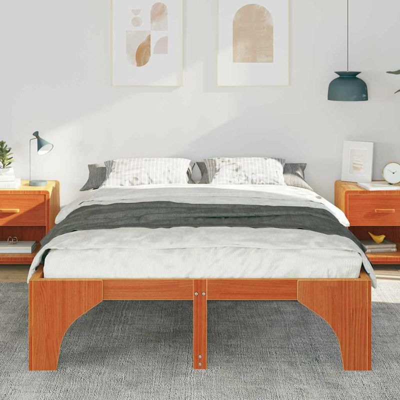 Casa si Gradina - Mobilier - Paturi si accesorii - Paturi - Cadru de pat Maro 140 x 200 cm Lemn de pin masiv - Infinity.ro