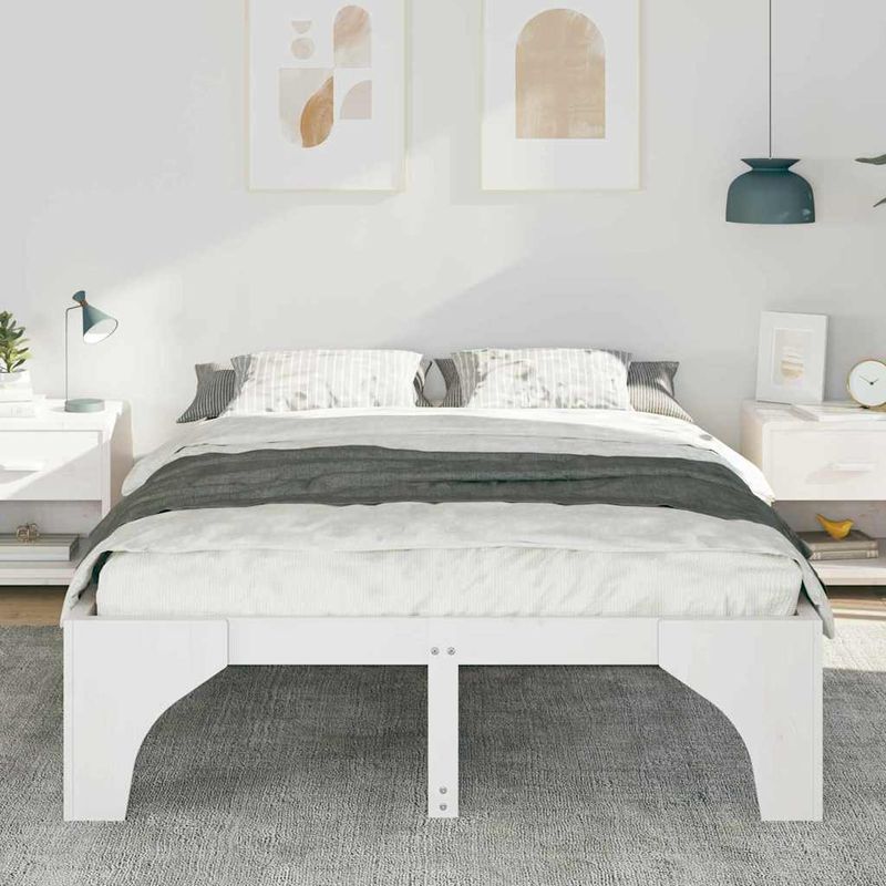 Casa si Gradina - Mobilier - Paturi si accesorii - Paturi - Cadru de pat Alb 140 x 200 cm Lemn de pin masiv - Infinity.ro