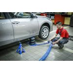 Auto si Moto - Reparatii si depanare - Scule auto - Echipamente de ridicare si sprijin - Cric pneumatic cu perna, BAUG, 3.5 tone cu maner lung pentru service auto, B3303 - Infinity.ro