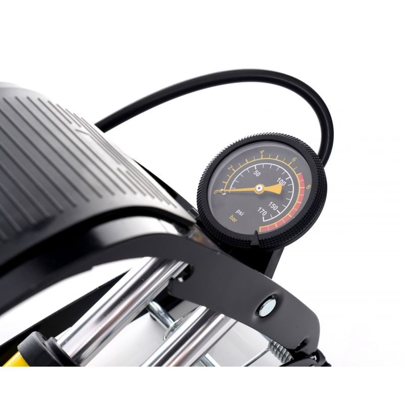 Sport si Outdoor - Ciclism - Accesorii pentru biciclete - Pompe biciclete - Pompa de picior cu manometru, Kraft&Dele, 44 x 110 mm, KD11824 - Infinity.ro