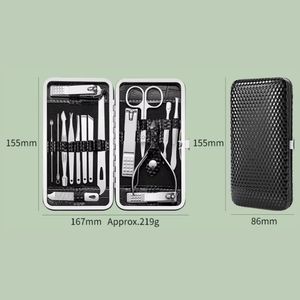 Ingrijire personala si Cosmetice - Manichiura si pedichiura - Truse manichiura si pedichiura - Infinity.ro