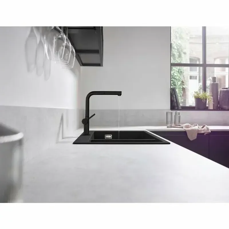 Casa si Gradina - Sanitare - Chiuveta bucatarie si accesorii - Baterii bucatarie - Baterie bucatarie cu dus extractibil Hansgrohe Talis M54 270 negru mat - Infinity.ro
