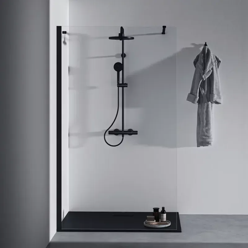 Casa si Gradina - Sanitare - Cazi si cabine de dus - Coloane si seturi de dus - Coloana de dus termostatata negru mat Ideal Standard Ceratherm T25+ - Infinity.ro