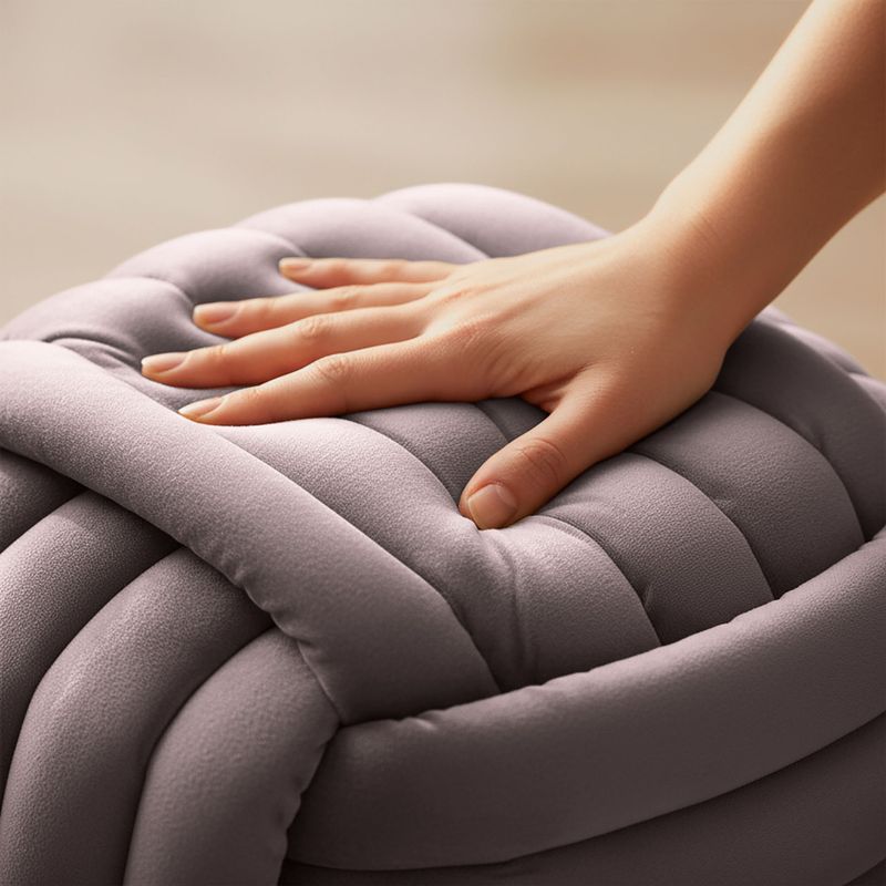 Casa si Gradina - Mobilier - Scaune si fotolii - Tabureti - Taburet tapitat Nilo, velur, 53x50x43 cm, roz pudrat - Infinity.ro