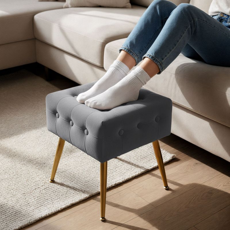 Casa si Gradina - Mobilier - Scaune si fotolii - Tabureti - Taburet tapitat Quadra, velur, cu picioare metalice, 40x40x42 cm, gri - Infinity.ro