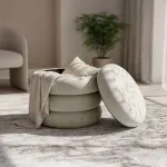 Casa si Gradina - Mobilier - Scaune si fotolii - Tabureti - Taburet tapitat Snuggo cu spatiu de depozitare, velur, diametru 42 cm, inaltime 45 cm, crem - Infinity.ro