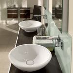 Casa si Gradina - Sanitare - Lavoar baie si accesorii - Lavoare si piedestale - Lavoar pe blat Villeroy & Boch, Loop & Friends, rotund, 43 cm, alb - Infinity.ro