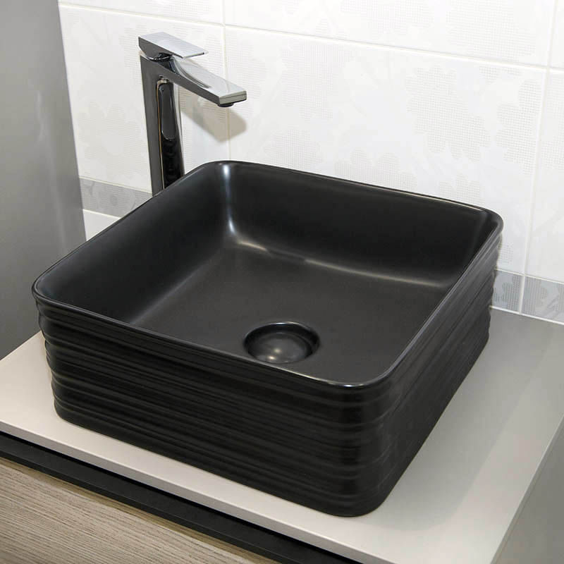 Casa si Gradina - Sanitare - Lavoar baie si accesorii - Lavoare si piedestale - Lavoar pe blat, Fluminia, My Black Box, patrat, 39 x 39 cm, cu ventil, negru mat - Infinity.ro