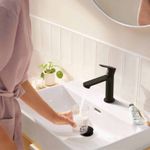 Casa si Gradina - Sanitare - Lavoar baie si accesorii - Baterii sanitare - Baterie lavoar Hansgrohe, Rebris S 80, fara ventil, EcoSmart, CoolStart, negru mat - Infinity.ro