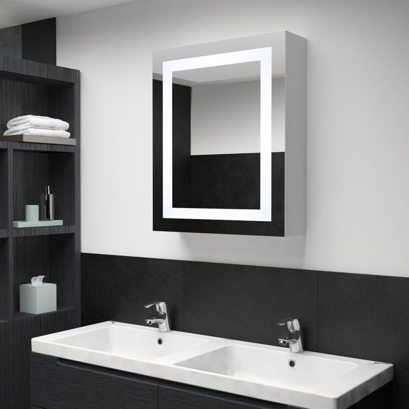 Casa si Gradina - Mobilier - Mobilier baie - Corpuri baie - Dulap de baie cu oglinda si LED-uri, 50 x 13 x 70 cm - Infinity.ro