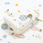 Jucarii, Copii si Bebe - Igiena si ingrijire - Baia bebelusului - Prosoape si halate de baie copii - Prosop muselina/bumbac REDQUIT®, alb cu baloane, 70×90 cm – pentru bebelusi si copii - Infinity.ro