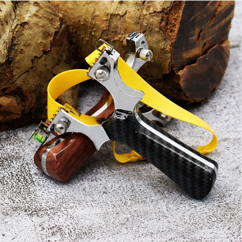 Sport si Outdoor - Camping - Accesorii camping si drumetii - Prastie profesionala metalica cu 3 zgarciuri, maner imitatie carbon, 12 cm - Infinity.ro