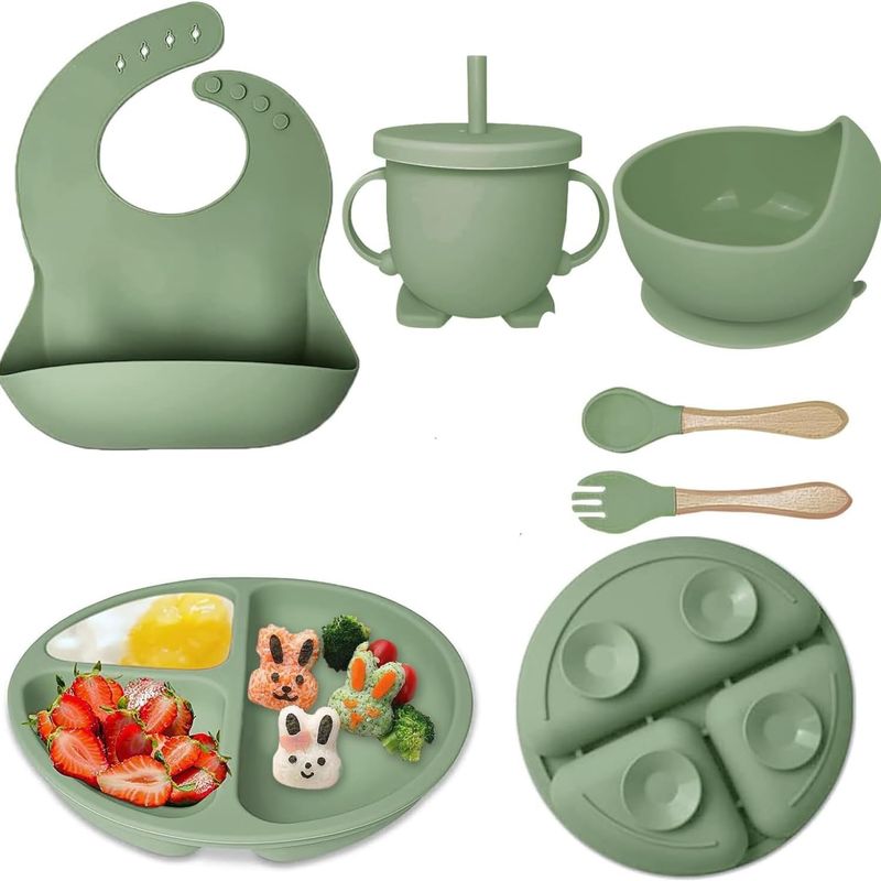 Jucarii, Copii si Bebe - Hrana si alaptare - Biberoane, suzete si accesorii hranire - Articole hranire bebelusi - Set diversificare bebelusi din Silicon, Brivoo®, farfurie cu ventuza, bol, tacamuri, cana, Verde Olive deschis - Infinity.ro