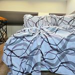 Casa si Gradina - Textile si covoare - Lenjerii de pat - Seturi de lenjerie - Lenjerie de pat 4 piese, 2 persoane, tesatura clasica neteda, 100% bumbac, decor floral - 26 - Infinity.ro