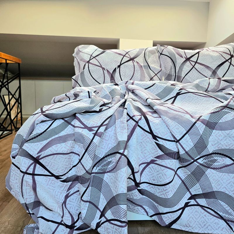 Casa si Gradina - Textile si covoare - Lenjerii de pat - Seturi de lenjerie - Lenjerie de pat 4 piese, 2 persoane, tesatura clasica neteda, 100% bumbac, decor floral - 26 - Infinity.ro