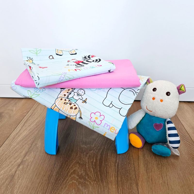 Casa si Gradina - Textile si covoare - Lenjerii de pat - Lenjerii copii - Set 3 piese patut ranforce, cearceaf pat 120×150 cm, husa elastic 60×120+15 cm, fata perna 40×40 cm, decor jucarii - Infinity.ro