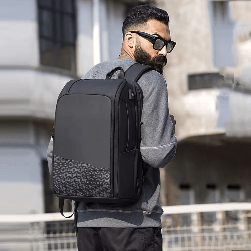Laptop, Telefoane si Tablete - Laptopuri si accesorii - Accesorii Laptop - Genti laptop - Rucsac pentru Laptop de 15.6 inch Multifunctional, pentru Calatorie, Extensibil de la 27L la 39L, BANGE, Impermeabil - Infinity.ro