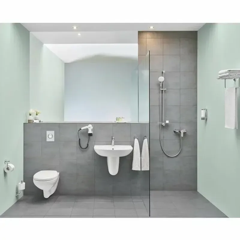 Casa si Gradina - Sanitare - Lavoar baie si accesorii - Baterii sanitare - Baterie dus Grohe BauEdge crom lucios - Infinity.ro
