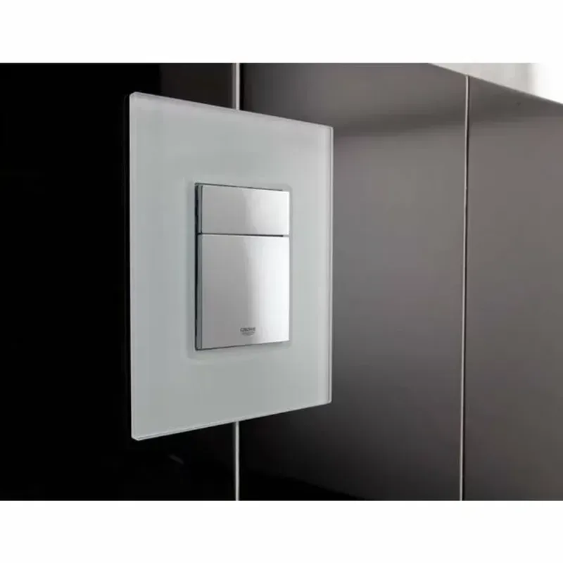 Casa si Gradina - Sanitare - Obiecte sanitare - Accesorii vase de toaleta - Clapeta de actionare Grohe Skate Cosmopolitan sticla alba - Infinity.ro