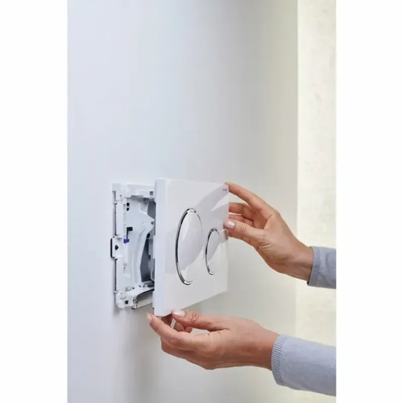 Casa si Gradina - Sanitare - Obiecte sanitare - Accesorii vase de toaleta - Kit Geberit DuoFresh cu declansare automata cromat pentru rezervor incastrat Sigma 8 cm - Infinity.ro