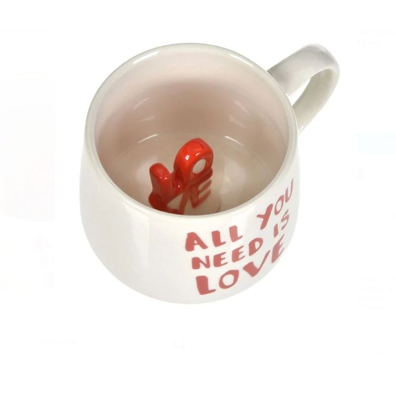 Casa si Gradina - Bucatarie si vesela - Cani si pahare - Cani si cesti - Cana Ceramica "All You Need is Love" cu Scris "Love" 3D in Interior , Alba, Valentine's Day,  370ml - Infinity.ro