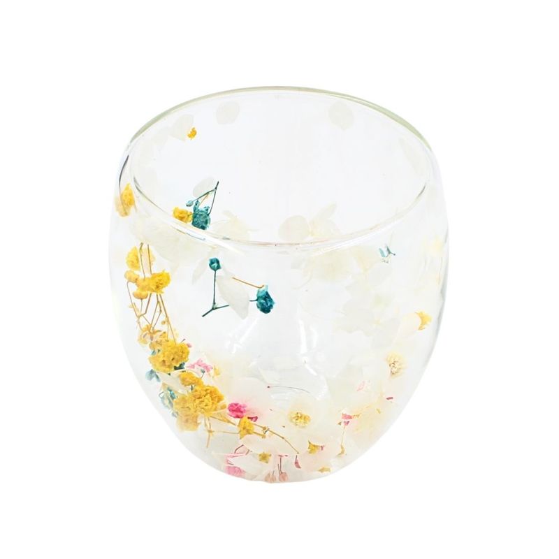 Casa si Gradina - Bucatarie si vesela - Cani si pahare - Pahare - Pahar cu insertie de flori uscate, hortensii, alb si galben, pereti dubli, sticla borosilicata, 250 ml, Aurora Bloom - Infinity.ro