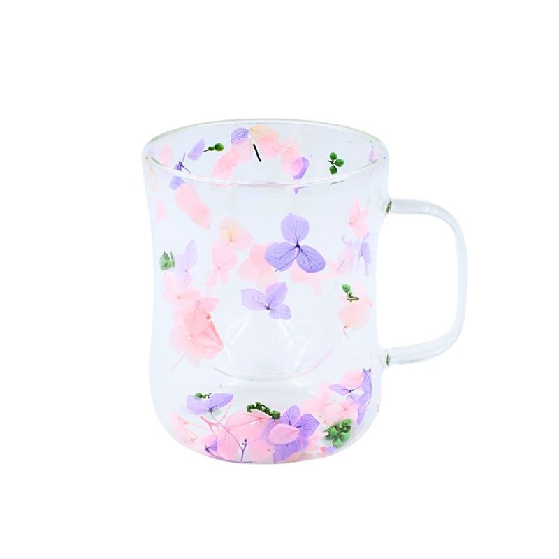Casa si Gradina - Bucatarie si vesela - Cani si pahare - Cani si cesti - Cana cu insertie de flori uscate, hortensie mov si roz, pereti dubli, sticla borosilicata, 200 ml, Aurora Bloom - Infinity.ro