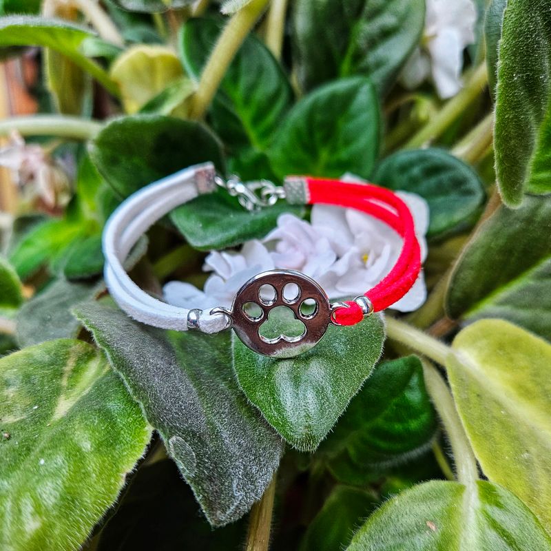 Market - Cadouri - Martisoare - Bratara Martisor Labuta, din piele intoarsa eco, lucrata manual by Wild Bracelets - Infinity.ro