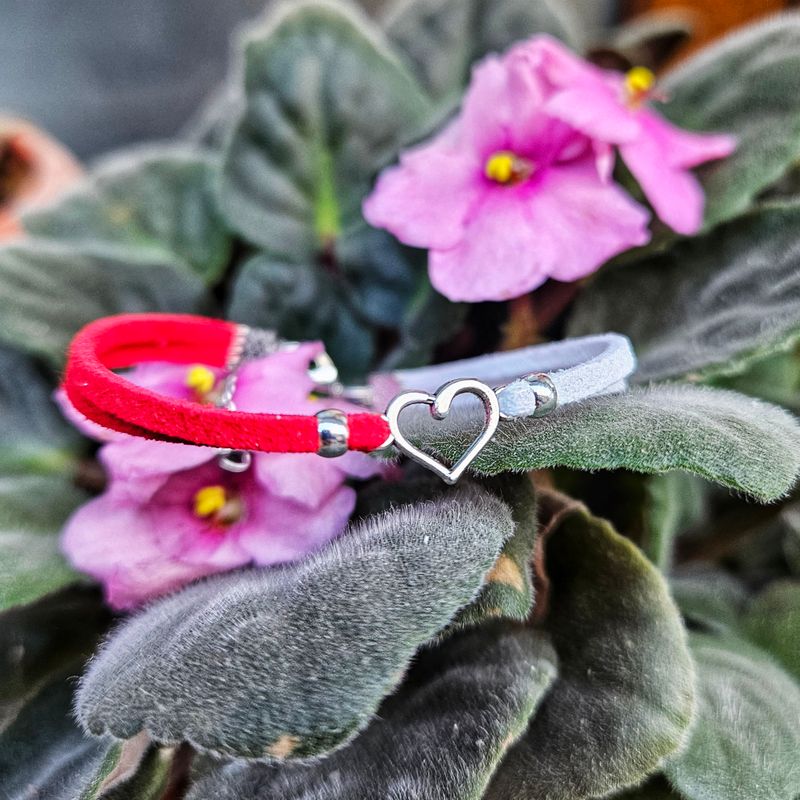 Market - Cadouri - Martisoare - Martisor Bratara Inimioara, din piele intoarsa eco lucrata manual by Wild Bracelets - Infinity.ro