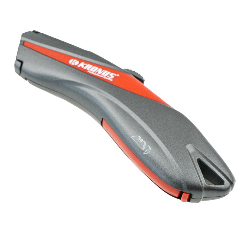 Carti si Birotica - Birotica - Accesorii de birou - Foarfece si cuttere - 7556SSF Cutter de dubla securitate cu 1+3 lame trapezoidala SK2H cod 902769 - Infinity.ro