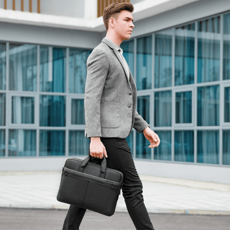 Laptop, Telefoane si Tablete - Laptopuri si accesorii - Accesorii Laptop - Genti laptop - Geanta pentru Laptop si Tableta 15.6 inch, Design Elegant Casual-Business Mark Ryden, de umar, Compartimente Protejate - Infinity.ro