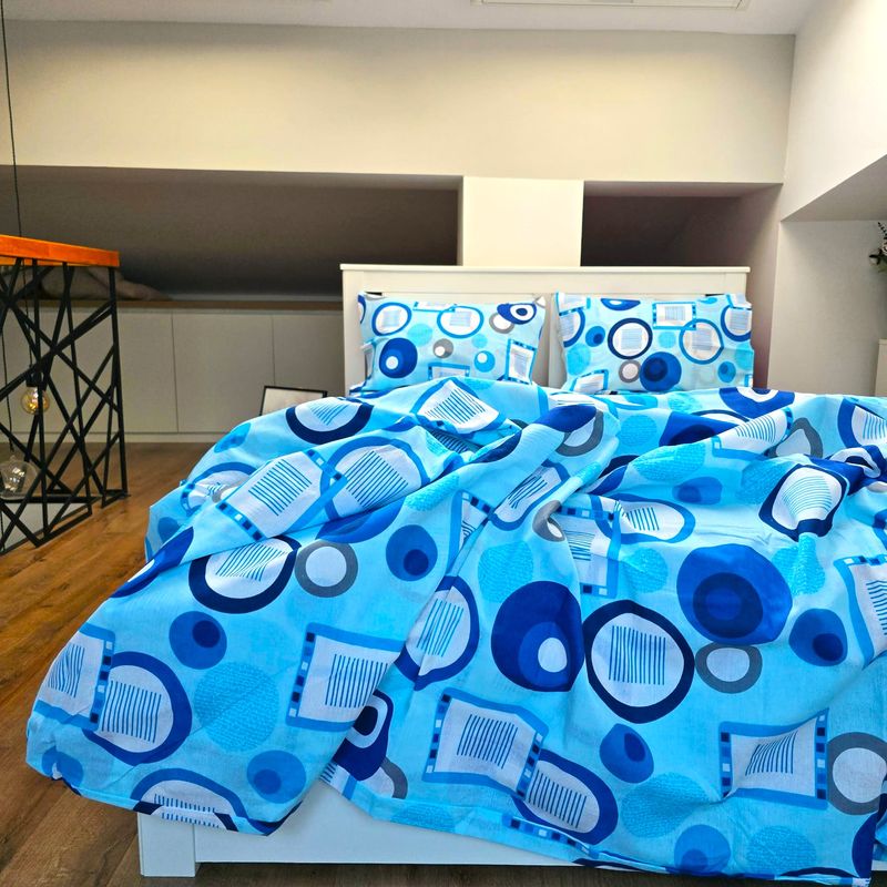 Casa si Gradina - Textile si covoare - Lenjerii de pat - Seturi de lenjerie - Lenjerie de pat 4 piese, 2 persoane, tesatura clasica neteda, 100% bumbac, decor geometric- 20 - Infinity.ro