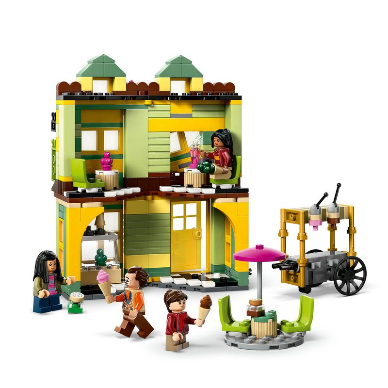 Jucarii, Copii si Bebe - Jucarii si jocuri - Seturi de constructie si cuburi - Seturi de constructie - LEGO Harry Potter Diagon Alley: Quality Quidditch & Ice Cream 76452 - Infinity.ro