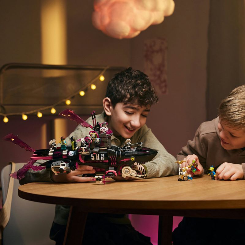 Jucarii, Copii si Bebe - Jucarii si jocuri - Seturi de constructie si cuburi - Seturi de constructie - LEGO DREAMZzz Submarin-rechin de cosmar 71500 - Infinity.ro