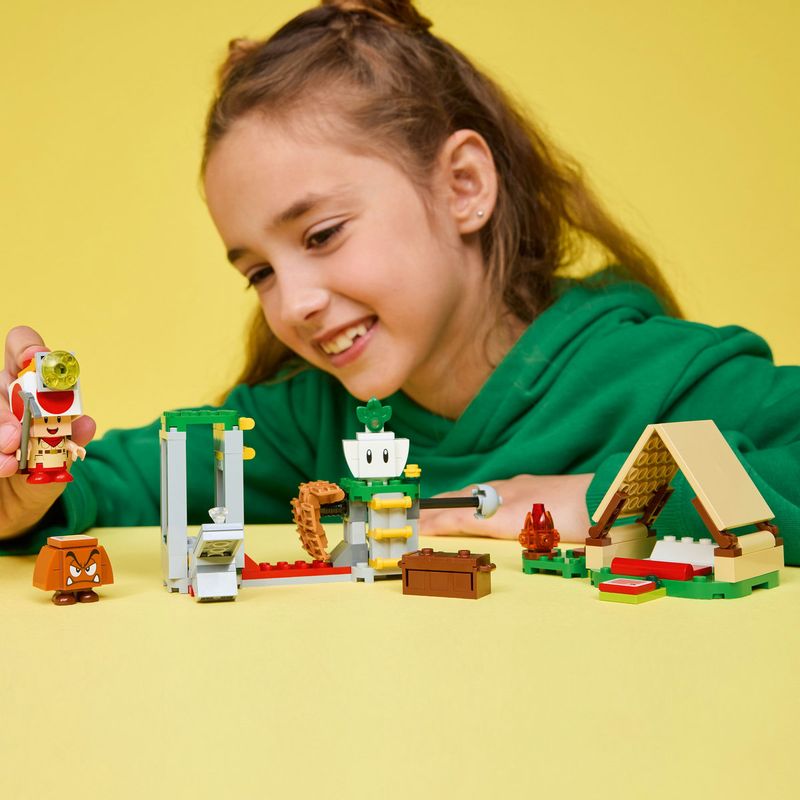 Jucarii, Copii si Bebe - Jucarii si jocuri - Seturi de constructie si cuburi - Seturi de constructie - LEGO Super Mario Tabara lui Captain Toad 72040 - Infinity.ro