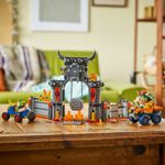 Jucarii, Copii si Bebe - Jucarii si jocuri - Seturi de constructie si cuburi - Seturi de constructie - LEGO Super Mario Mario Kart Castelul lui Bowser 72039 - Infinity.ro