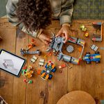 Jucarii, Copii si Bebe - Jucarii si jocuri - Seturi de constructie si cuburi - Seturi de constructie - LEGO Super Mario Mario Kart Castelul lui Bowser 72039 - Infinity.ro