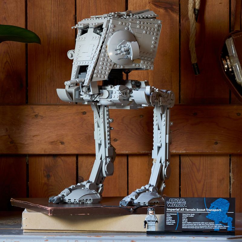 Jucarii, Copii si Bebe - Jucarii si jocuri - Seturi de constructie si cuburi - Seturi de constructie - LEGO Star Wars Robotul Biped AT-ST UCS 75417 - Infinity.ro