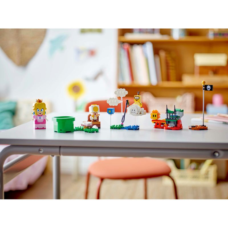 Jucarii, Copii si Bebe - Jucarii si jocuri - Seturi de constructie si cuburi - Seturi de constructie - LEGO Super Mario – Aventuri cu LEGO Peach interactiva 71441 - Infinity.ro