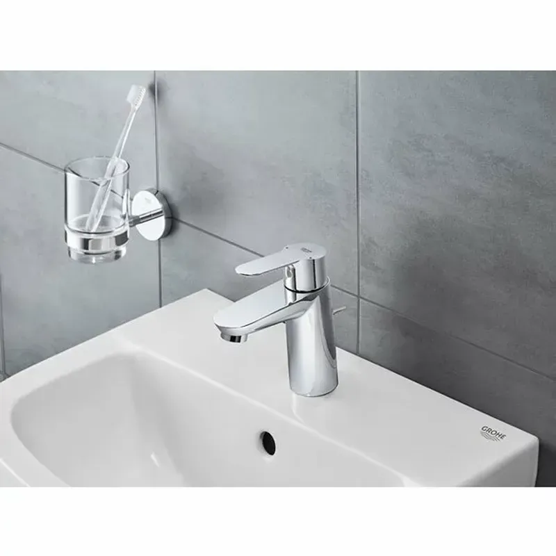 Casa si Gradina - Sanitare - Lavoar baie si accesorii - Baterii sanitare - Baterie lavoar Grohe BauEdge M crom lucios - Infinity.ro