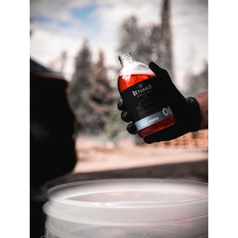 Auto si Moto - Intretinere auto - Produse curatare auto - Deturner Ceramic Shampoo – Sampon Auto cu SiO2 pentru Coatinguri Ceramice, Hidrofobie si Luciu Intens 250ml - Infinity.ro